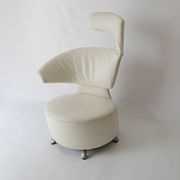 Canta and Aki swivel chairs in leather by Toshiyuki Kita for Cassina