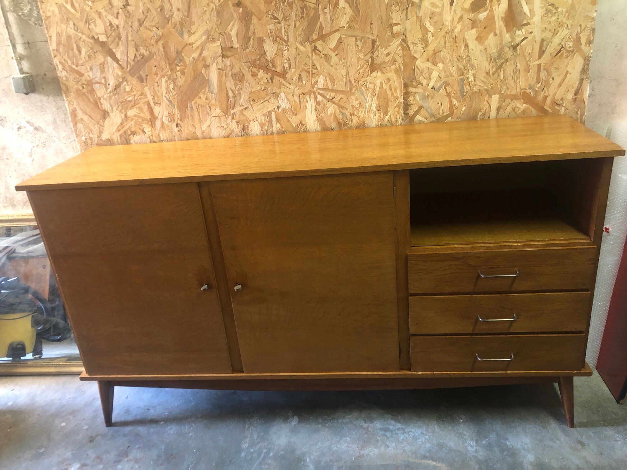 Enfilade 60-70s feet compass