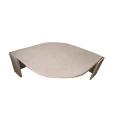 Table basse forme oeil en travertin