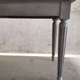 Table / Console