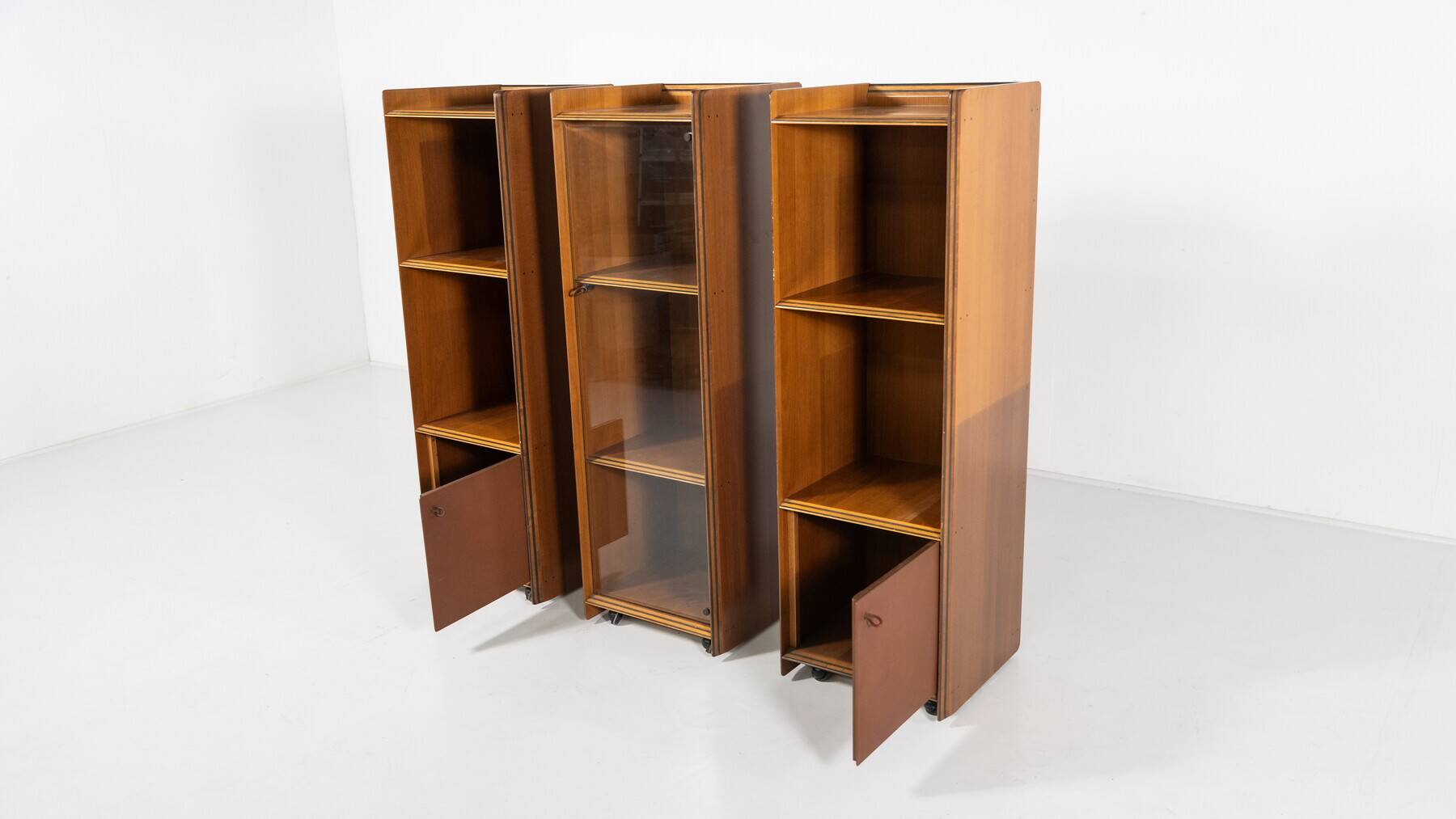 Mid-Century Modern Artona shelf by Afra & Tobia Scarpa for Maxalto, Wood and Leather, 1970s