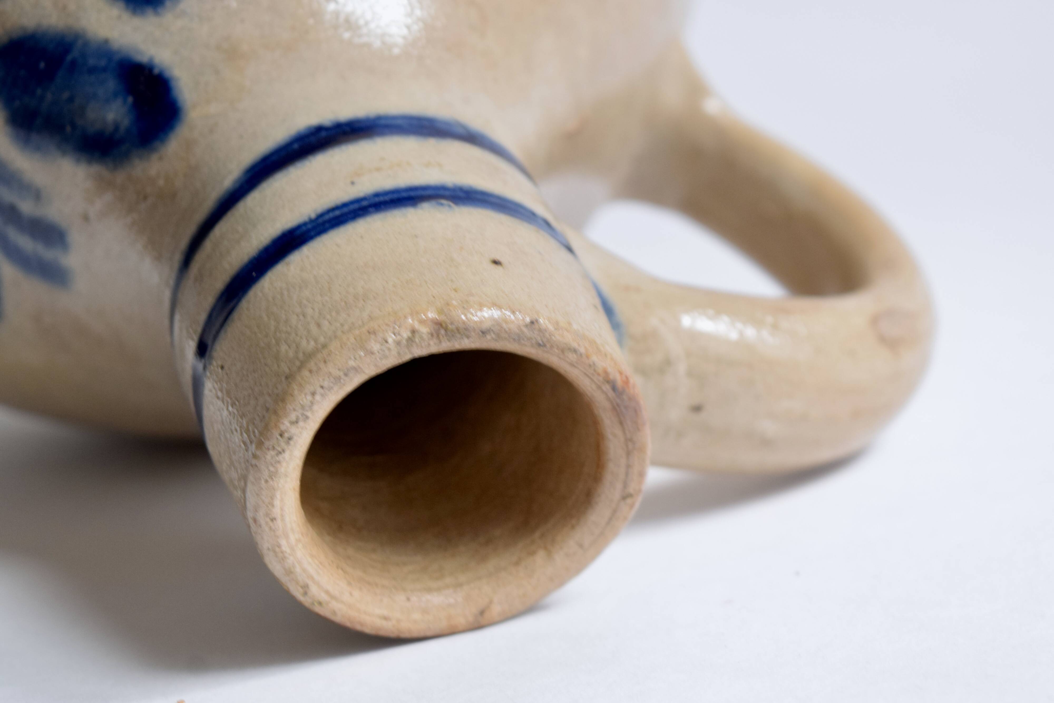 Old Alsatian sandstone jar - Betschdorf