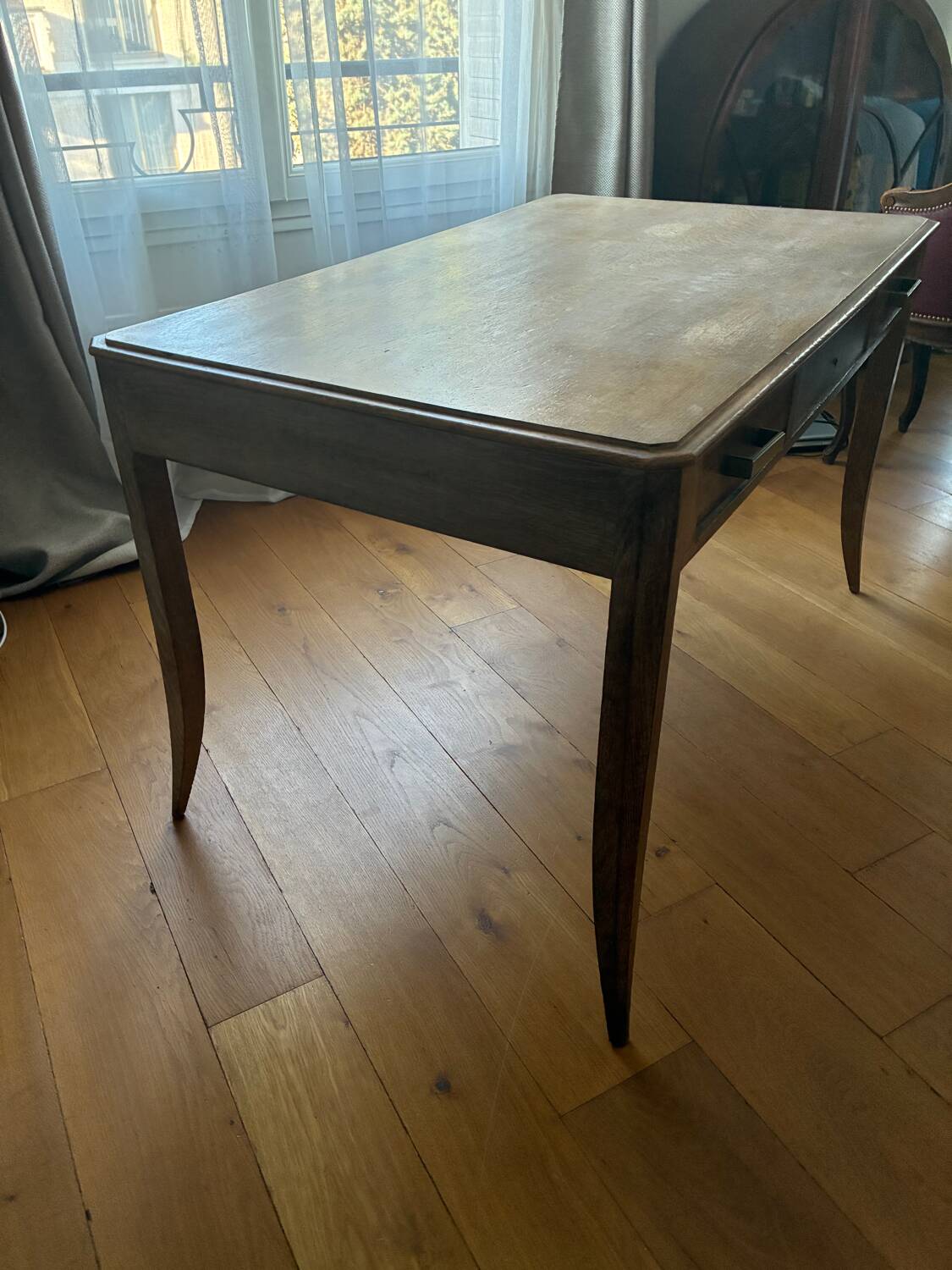 Compass leg desk