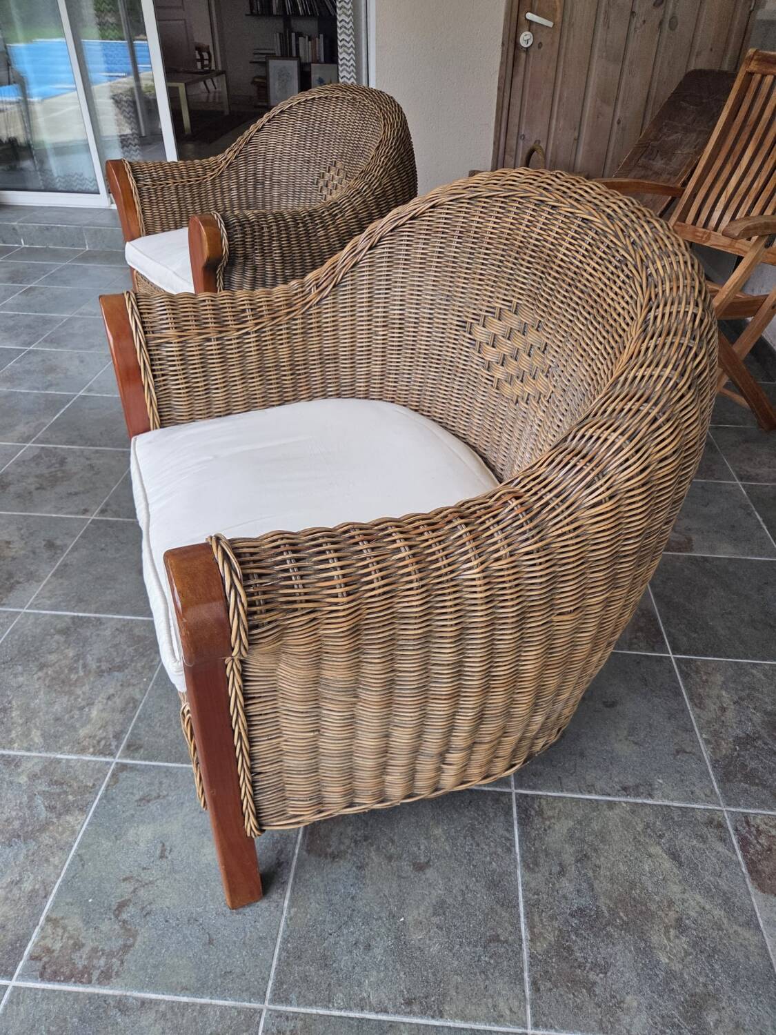 2 contemporary rattan armchairs