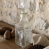Glass spirits decanter