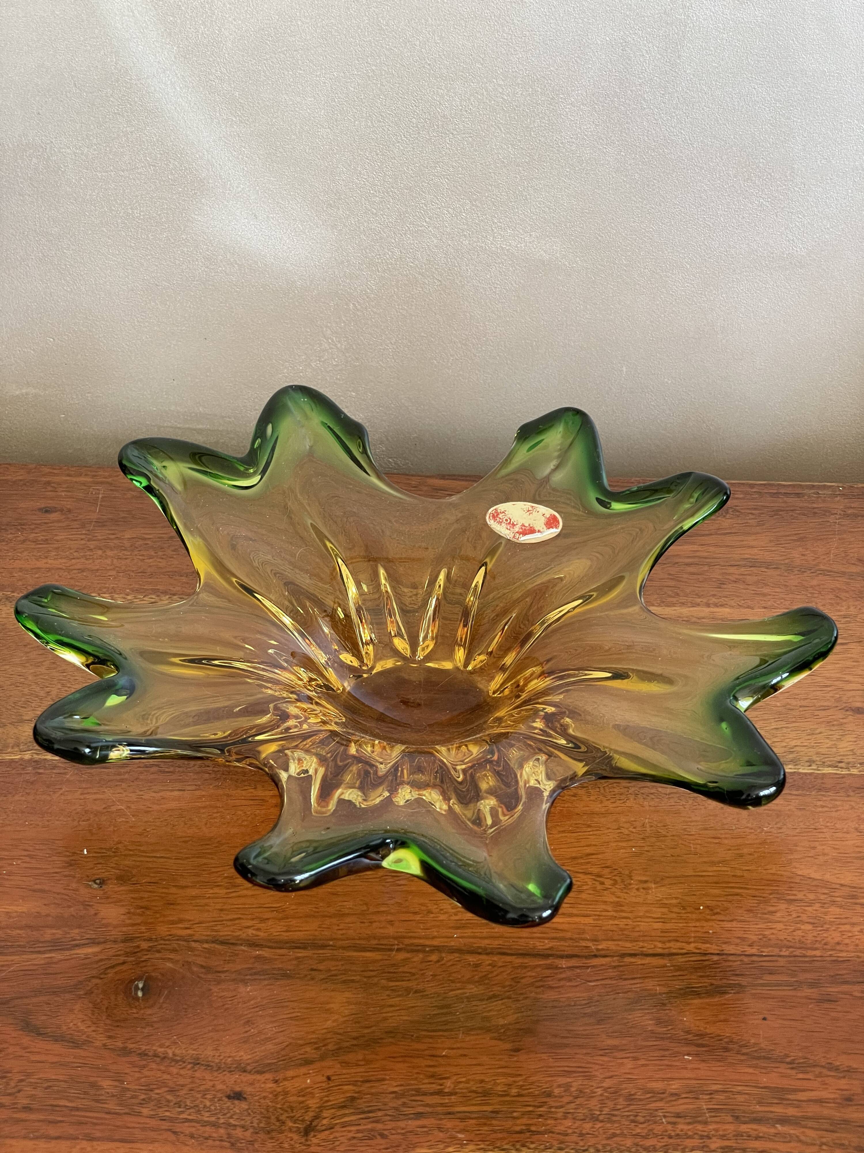 Flower cup, Murano glass leaf