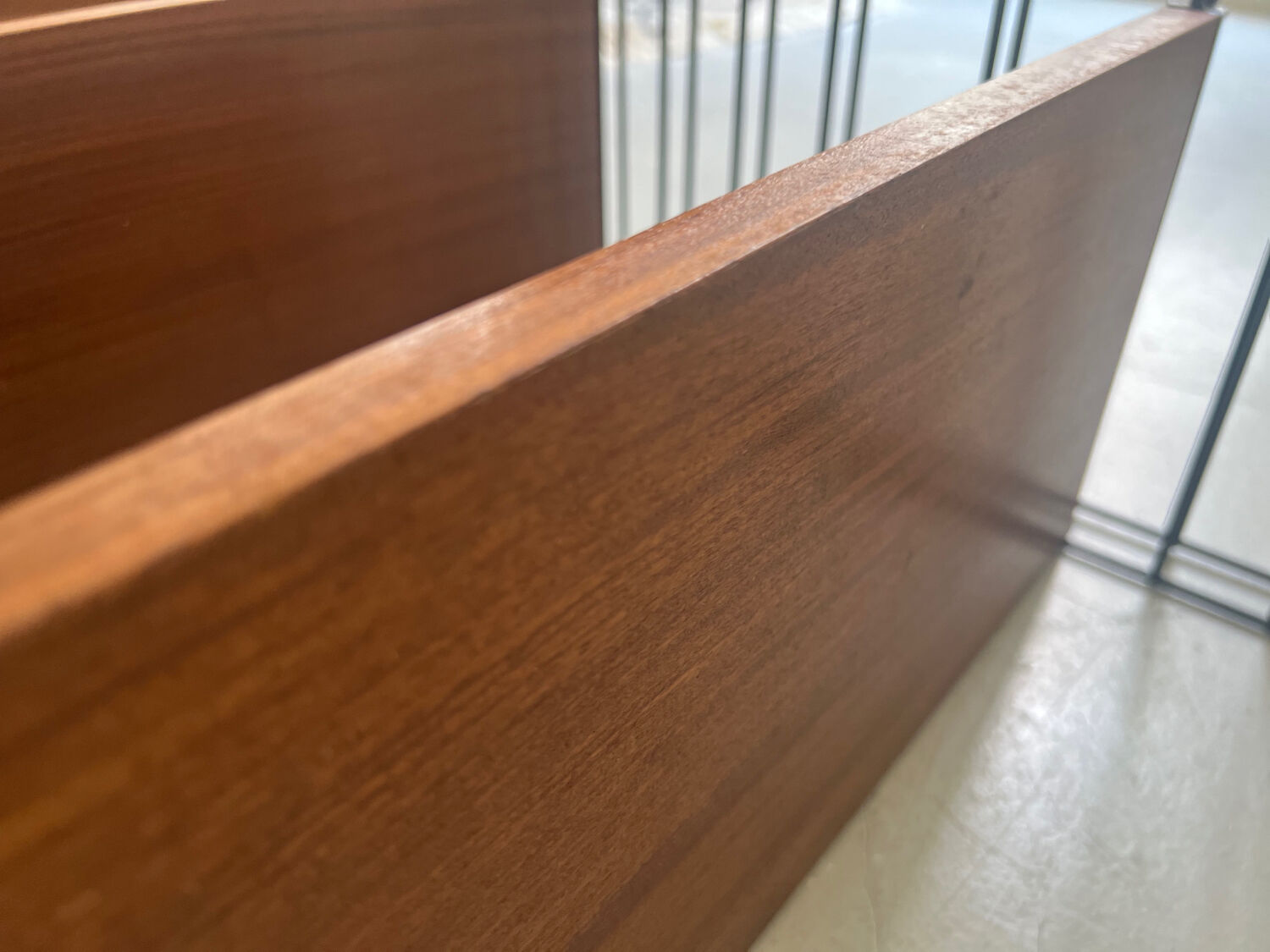 Scandinavian wall bookcase 3 teak shelves, tomado Holland 1970