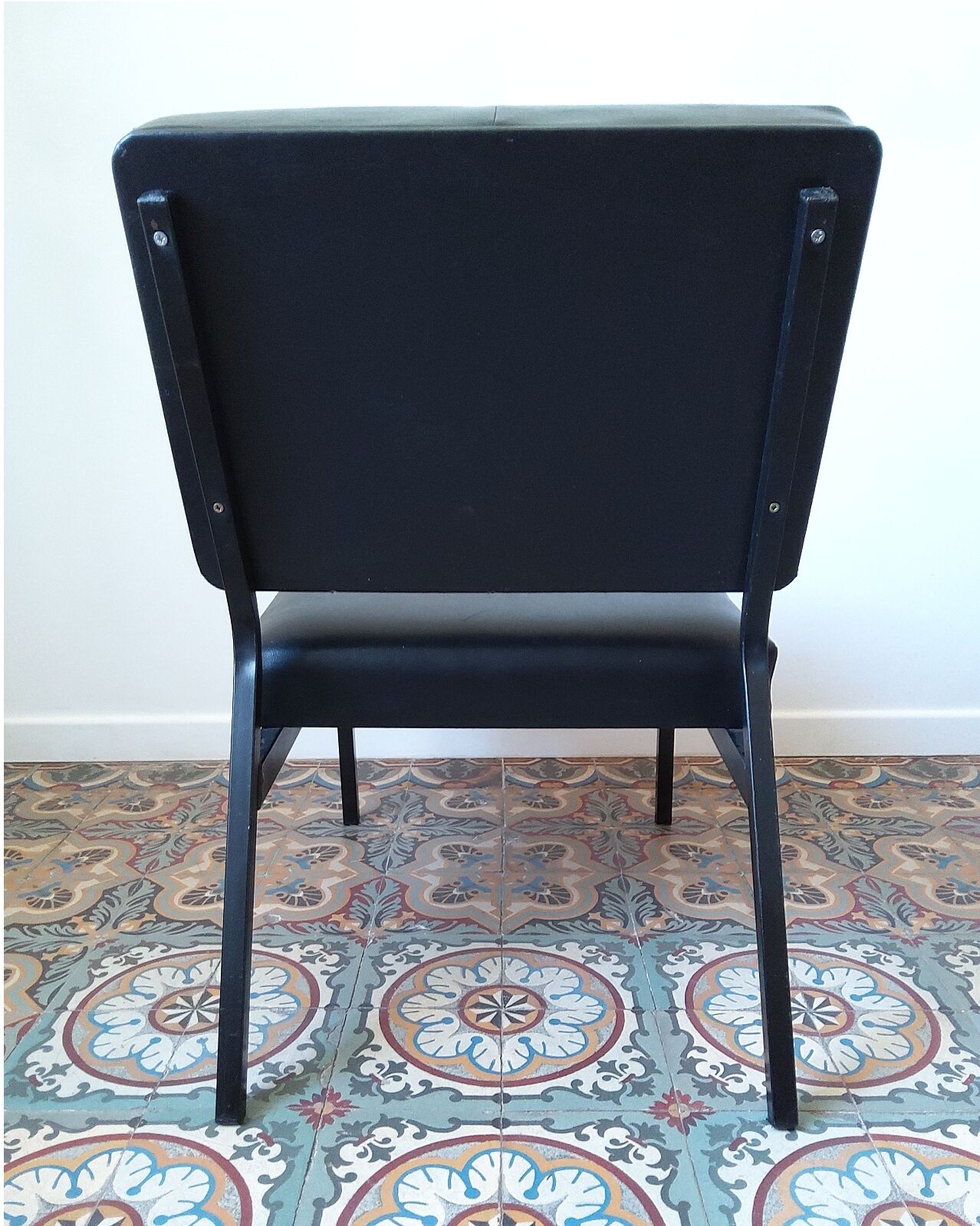 Pair of modernist drivers