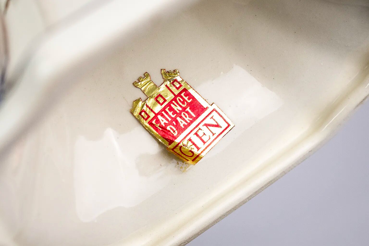 Pair of Renaissance candlesticks in earthenware – Gien pottery, 1970s