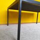 Table basse moderniste en céramique et acier
