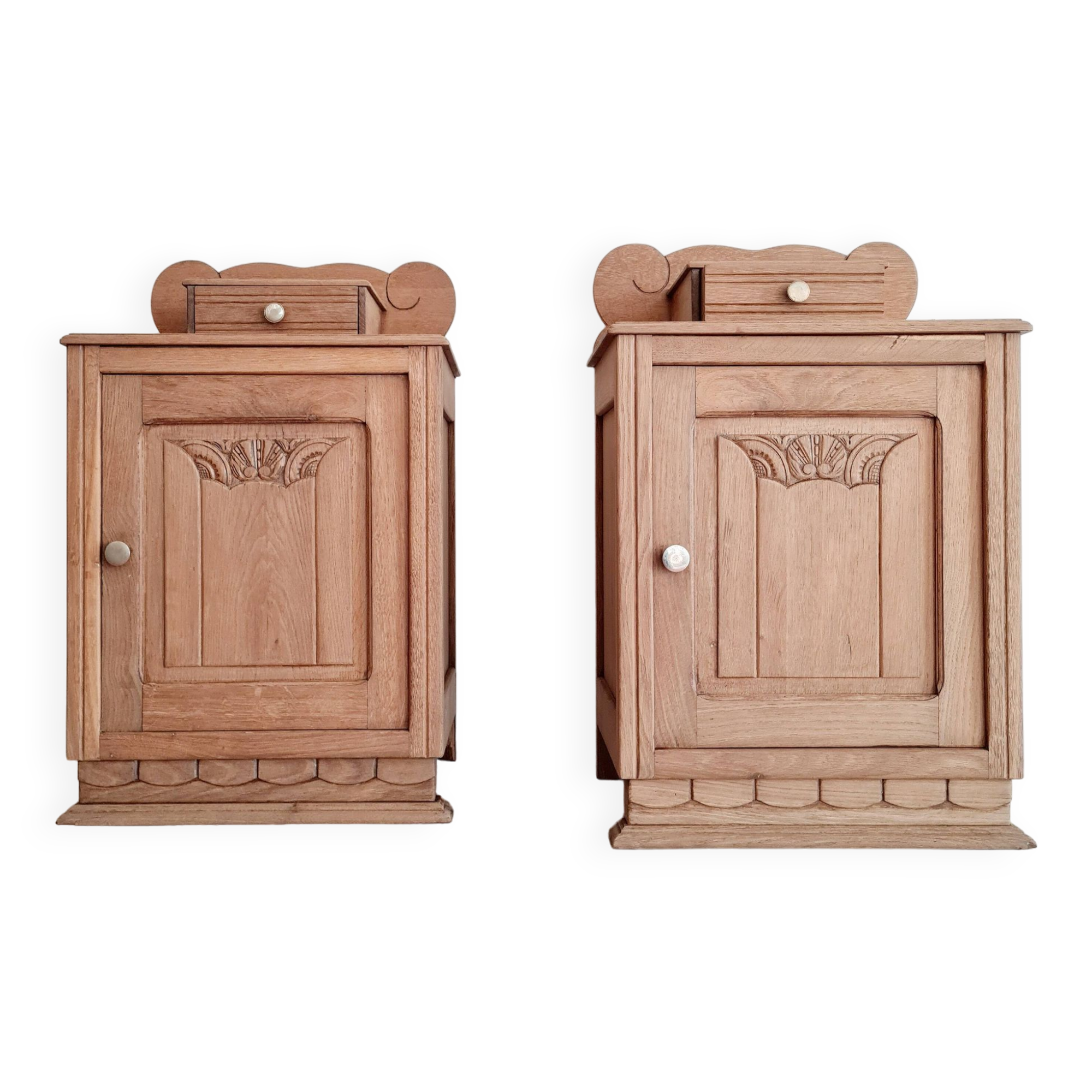 Paire de chevets Art Déco bois brut rénovés