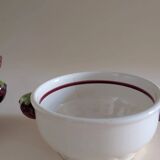 Set of 4 ceramic bowls with strawberry-shaped handles