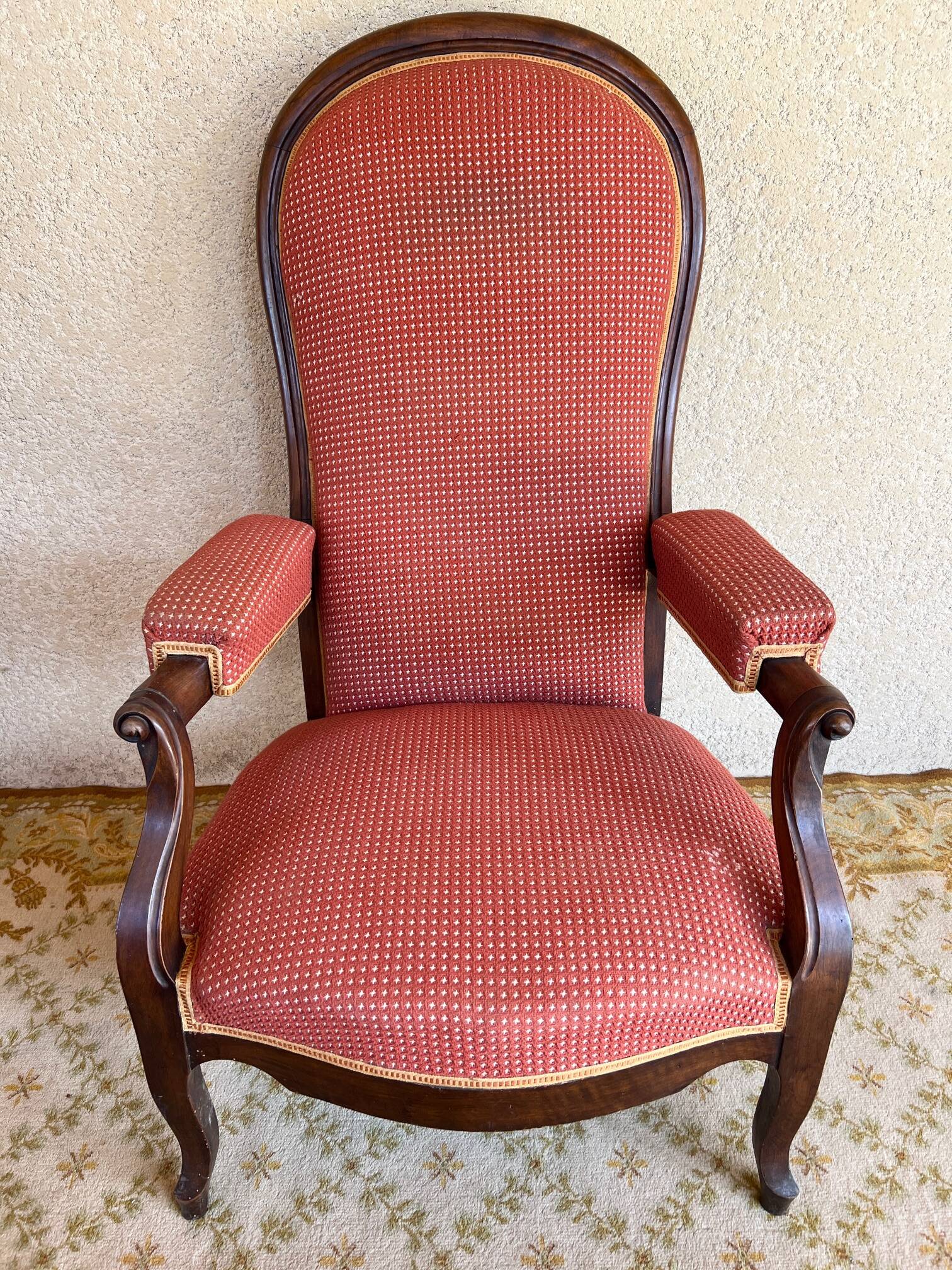 19th century Voltaire rack and pinion armchair in walnut