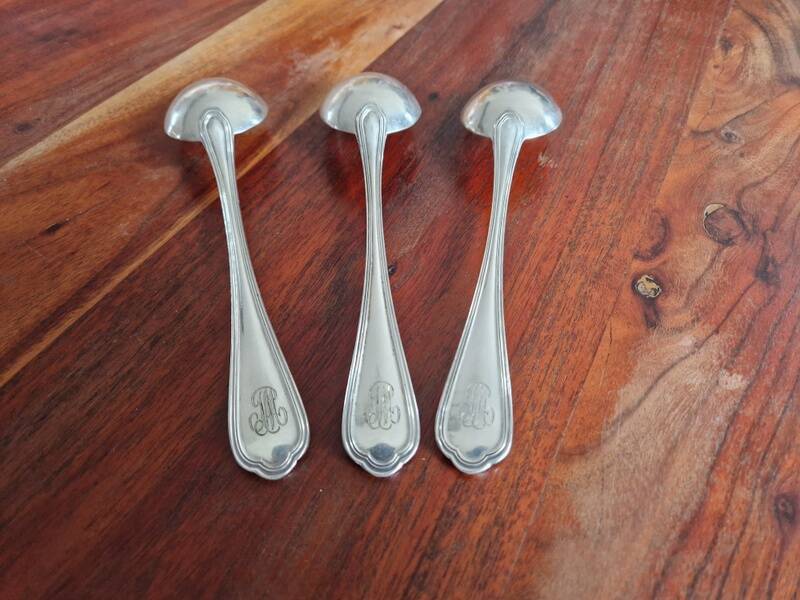 Christofle - Set of 3 table spoons in the Spatours model in silver-plated metal.