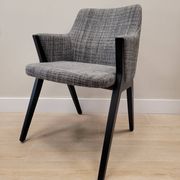 Silla “Kompass” designed by Roberto Tapinassi & Maurizio Manzoni, Roche Bobois,