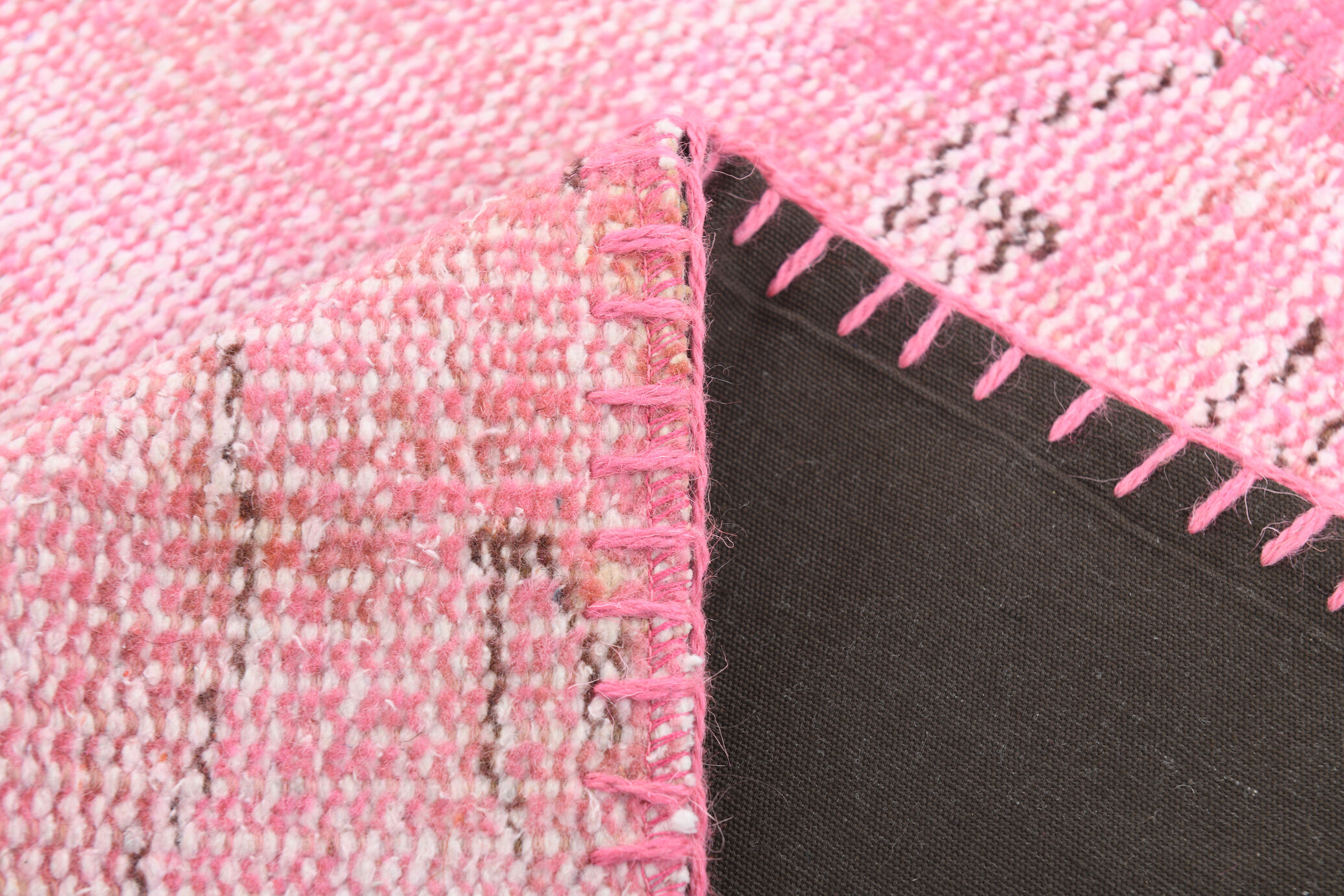 4x7 Soft Pink Vintage Patchwork Rug 225x123Cm