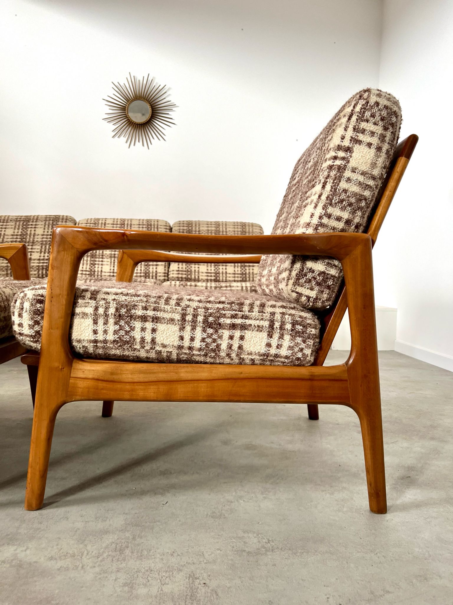 Lot armchairs and sofa 60 years Scandinavian design in vintage blond teak