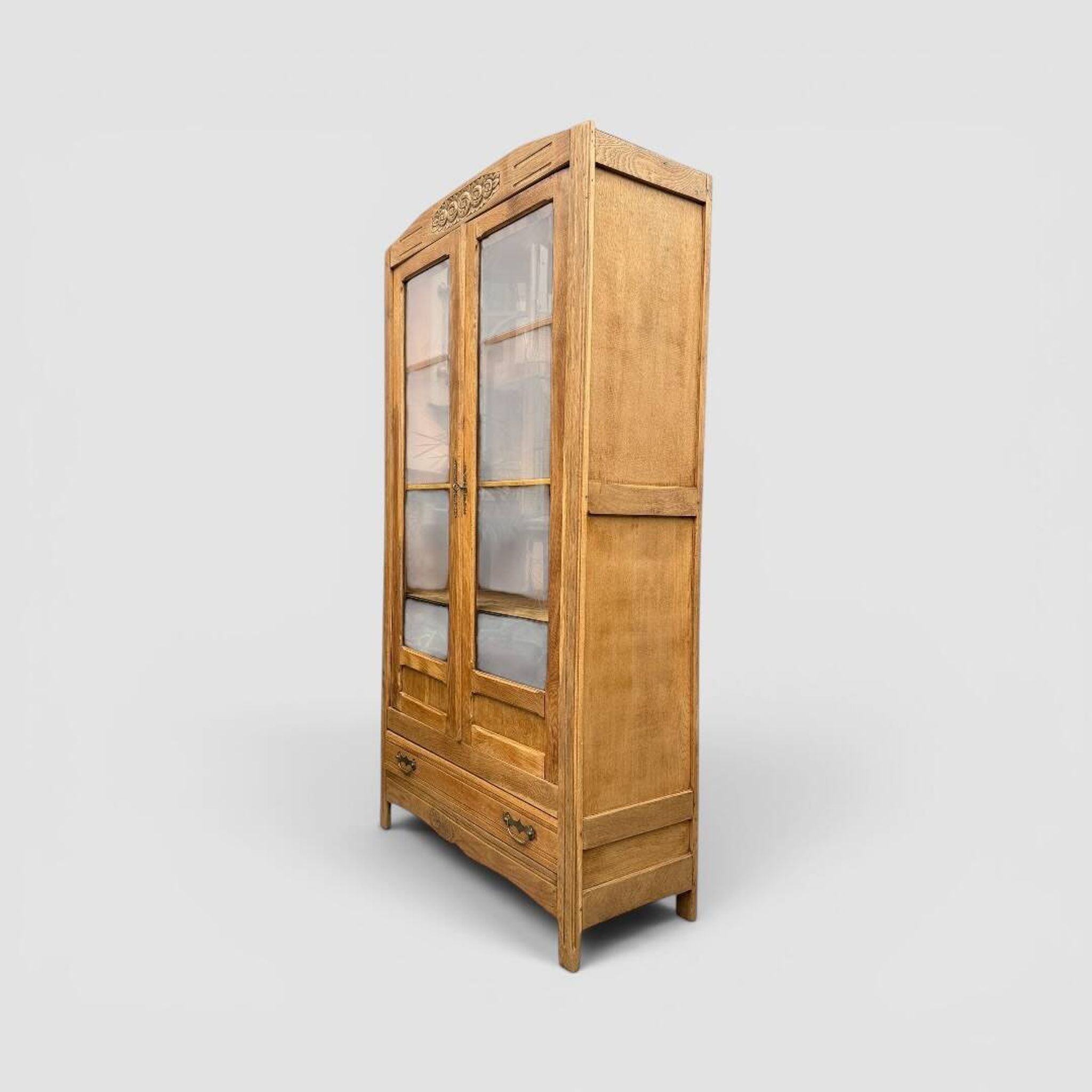 Parisian wardrobe with bevelled glass, blonde oak, Art Deco 1930.