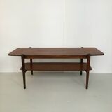 Reversible coffee table