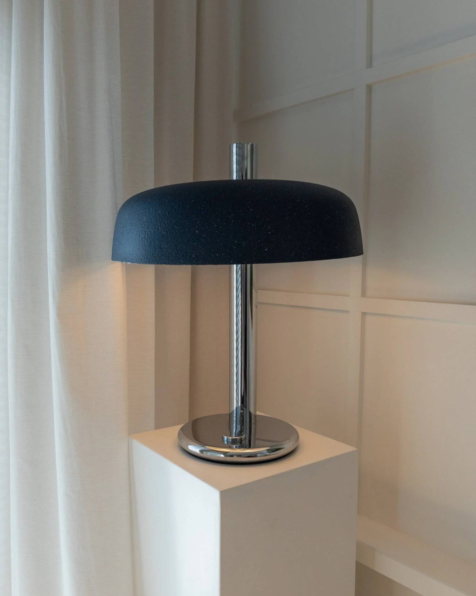 Noir Metal Table Lamp by Heinz Pfaender for Hillebrand - Chrome Base, Textured Shade, 1960s