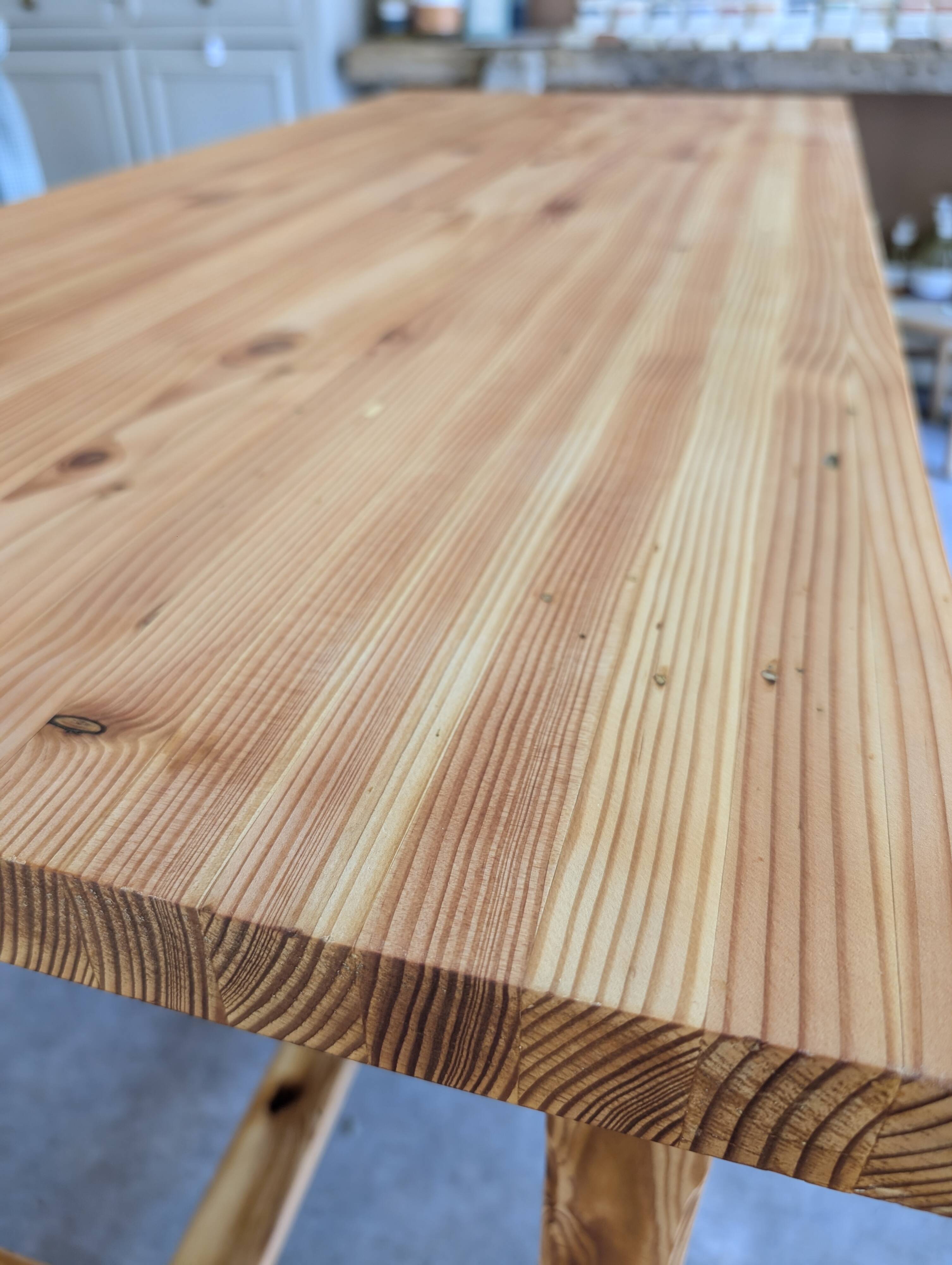 Farmhouse table with spacer base