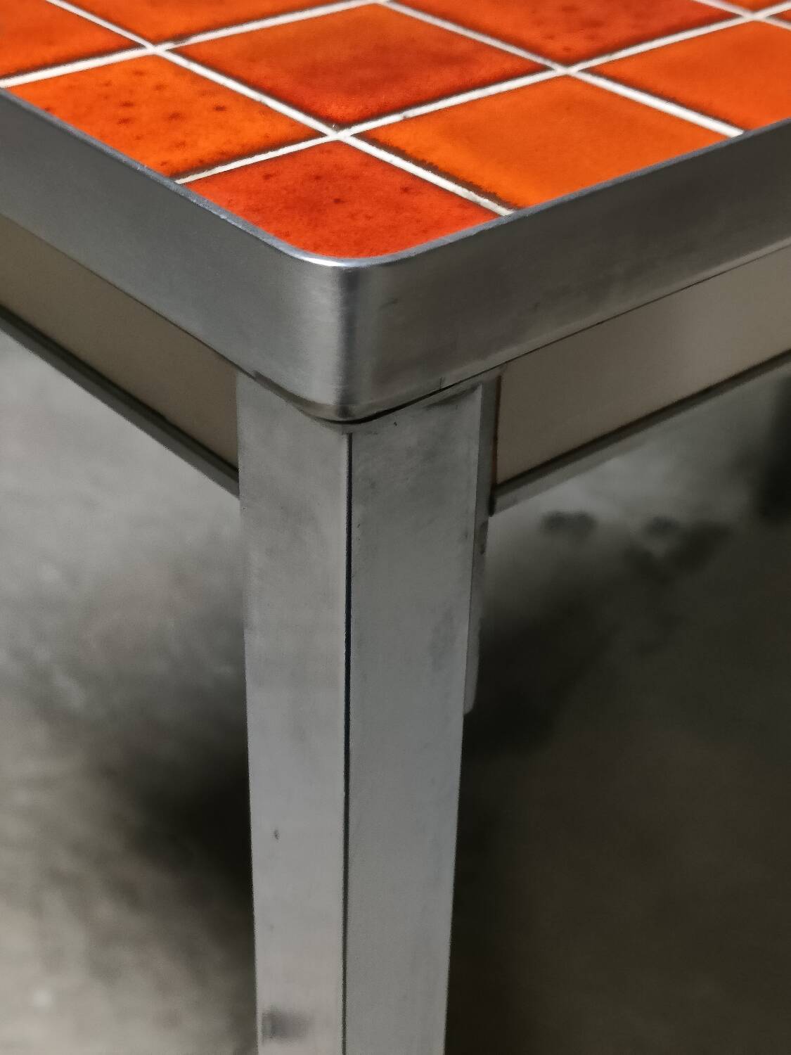 Ceramic kitchen table