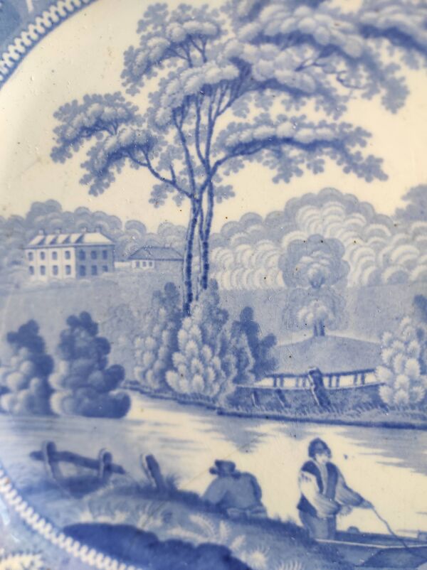 Grand plat de service ancien, Wild Rose par Bell, Cook & Co.