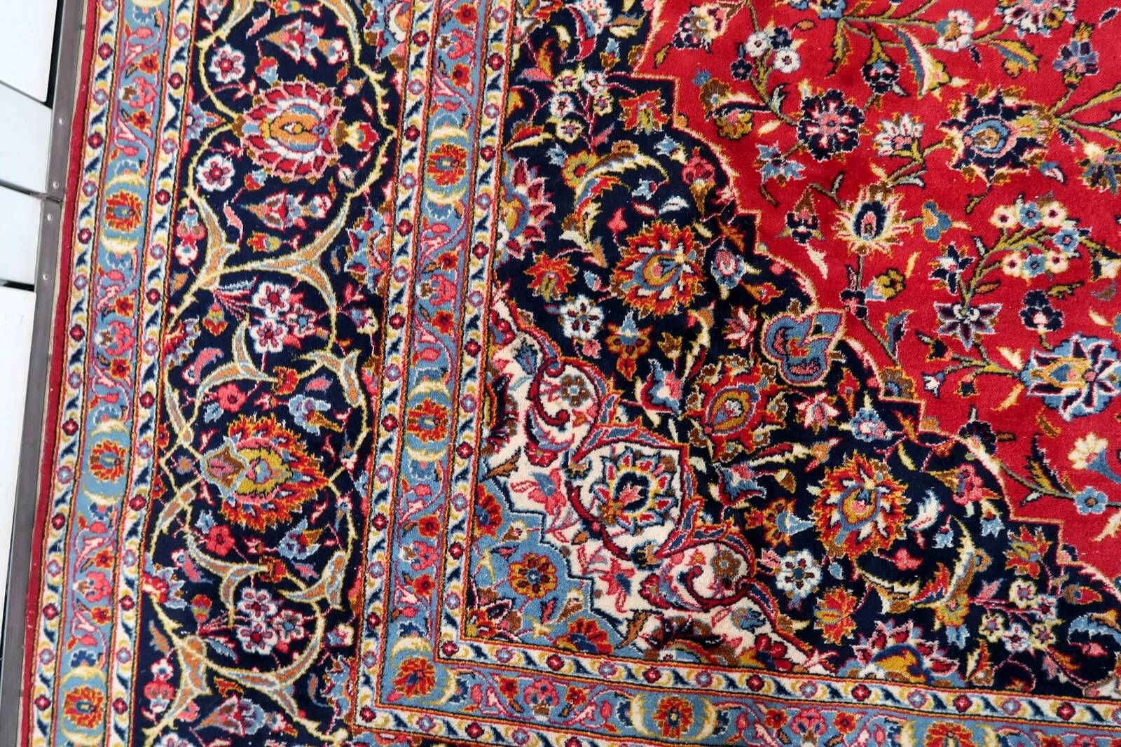 1920s handmade antique wool medallion rug, red & navy, 298 × 411 cm - 1C1302