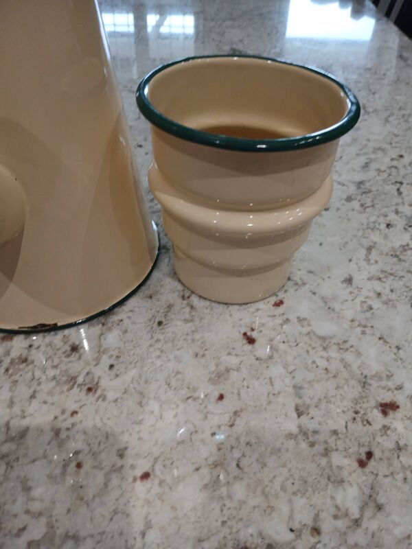 Cafetière vintage émaillée années 50