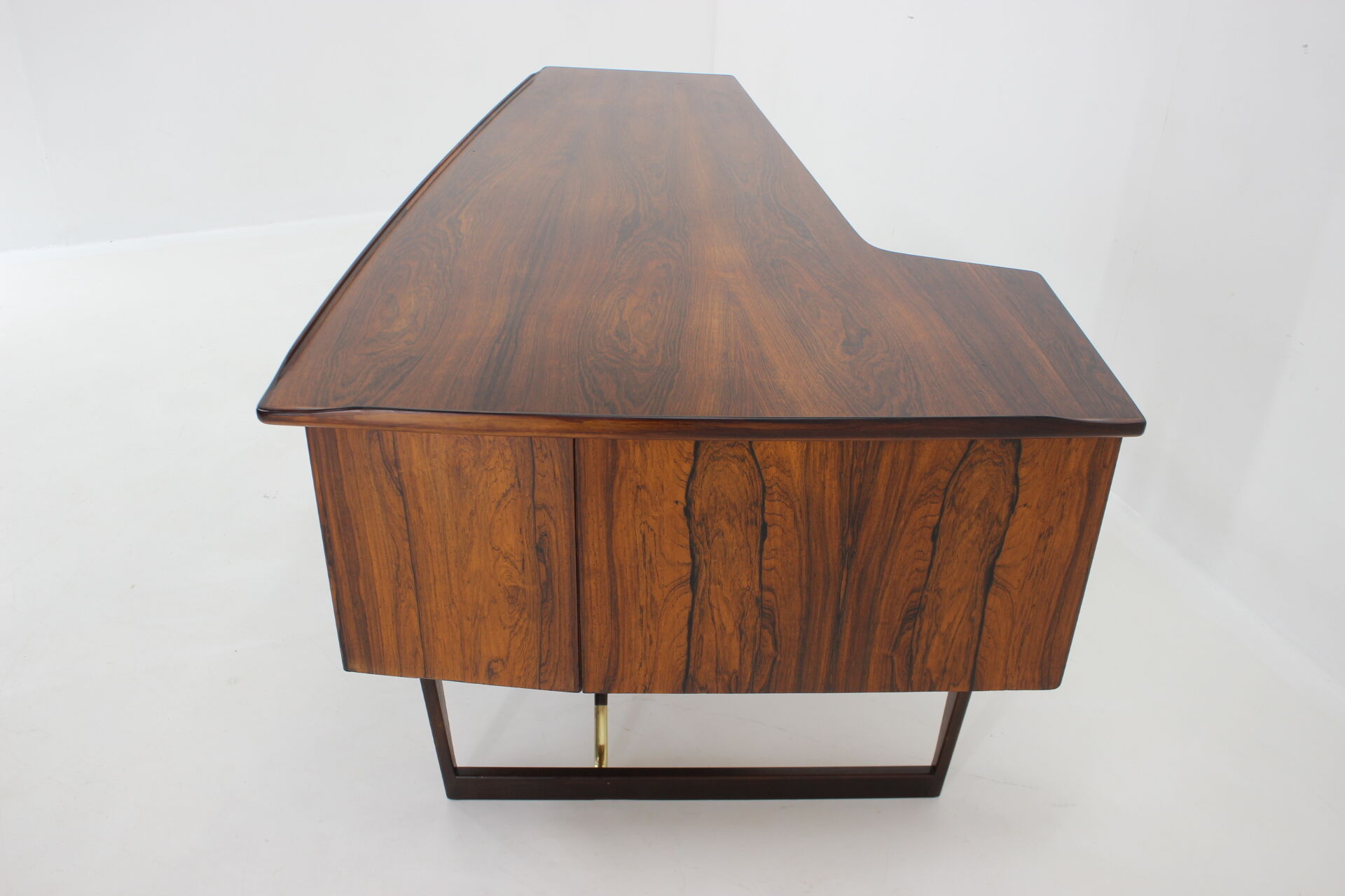 1960s Peter Løvig Nielsen 'Boomerang' Desk in Palisander Hedensted Møbelfabrik, Denmark