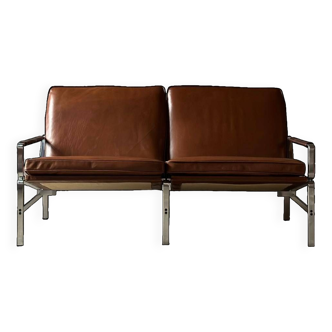 Design two-seater sofa Model FK 6720 from Fabricius & Kastholm, brown leather