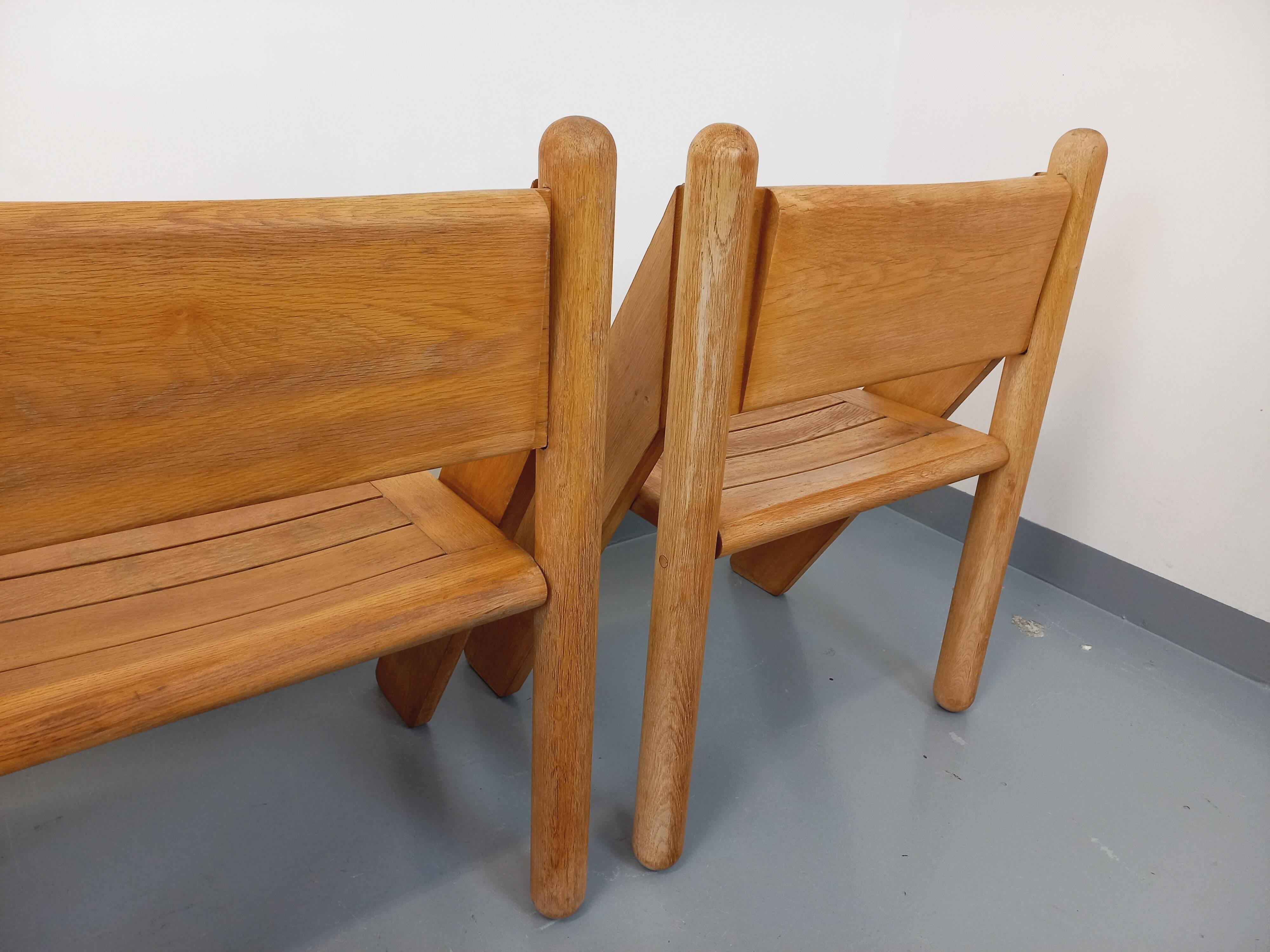 Set of 4 vintage brutalist chairs in solid oak from the 1960s.