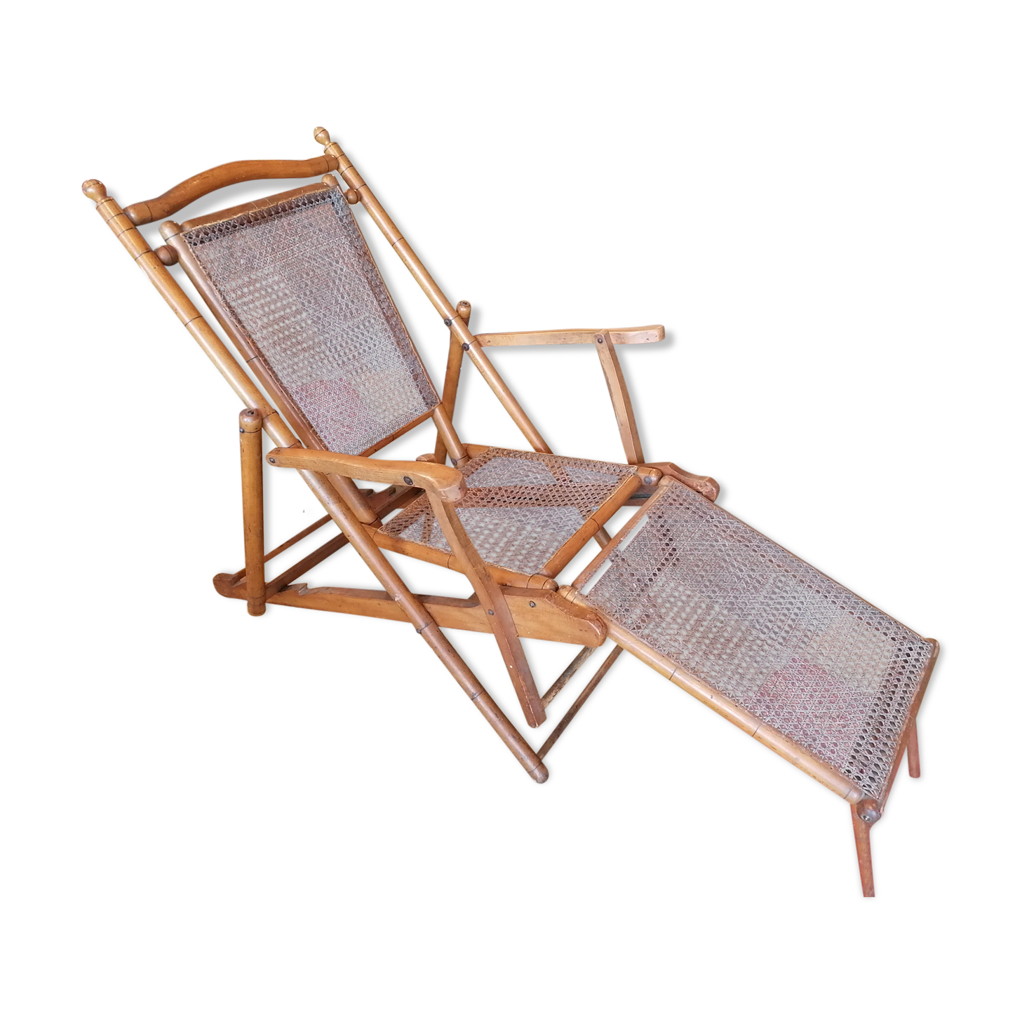 Ocean liner deck chaise longue