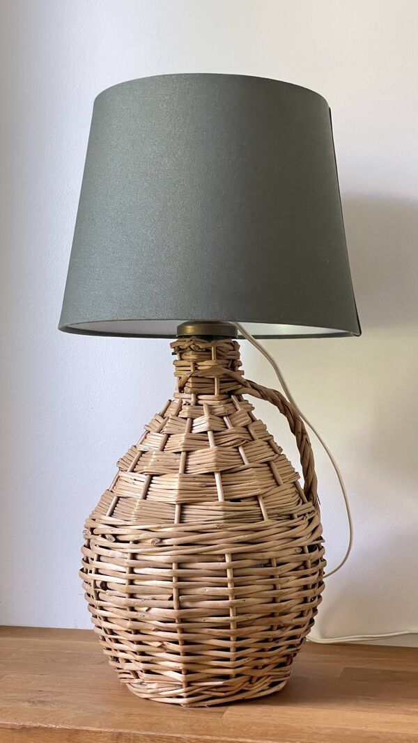 Lampe Dame Jeanne rotin vintage