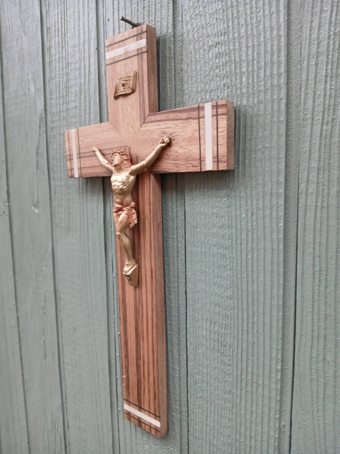 2 ancient crucifixes