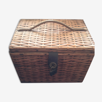 Small brown rattan chest