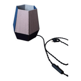 Lampe tissée hexagonale