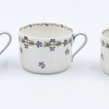 Three cups and under porcelain tea cups from Limoges Haviland barbed-wire décor