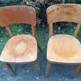 Vintage chairs stamped Thonet in curved beech wood and curved cp backrest.