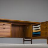 Executive Desk Model 209 in Teak by Arne Vodder for Sibast, 1955