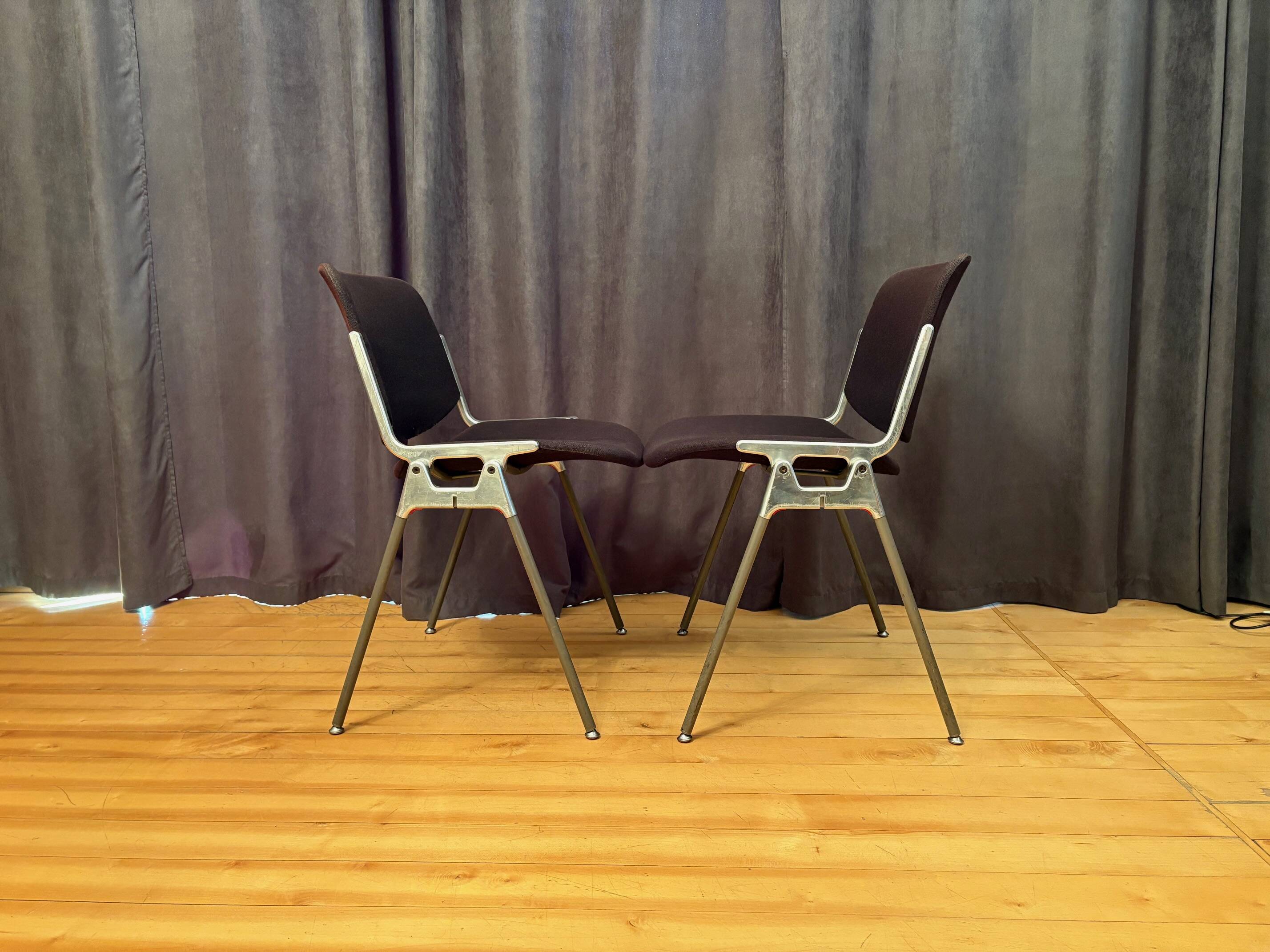 Pair of DSC 106 chairs designed by Giancarlo Piretti, Anonima Castelli, Ita