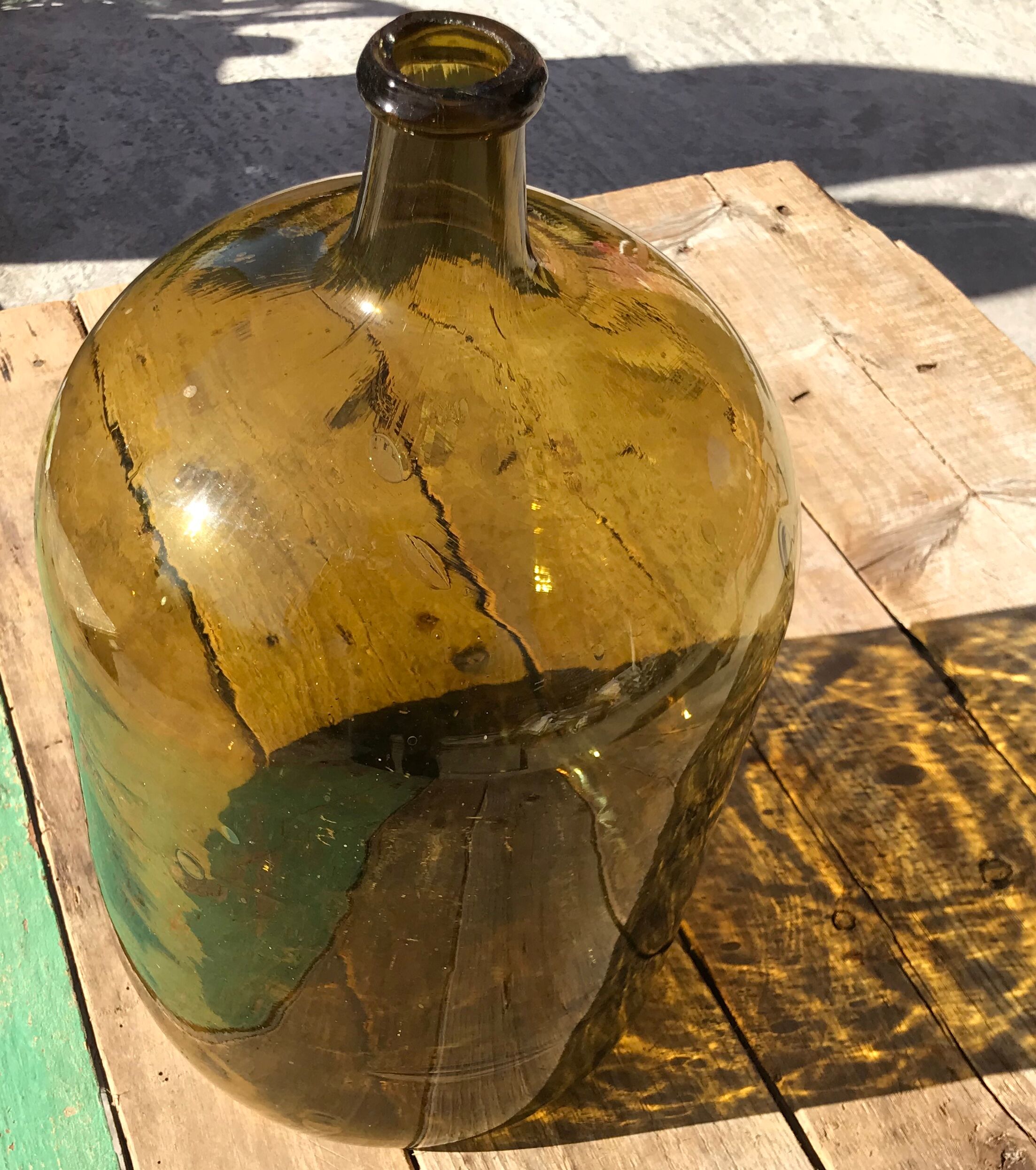 Amber demijohn