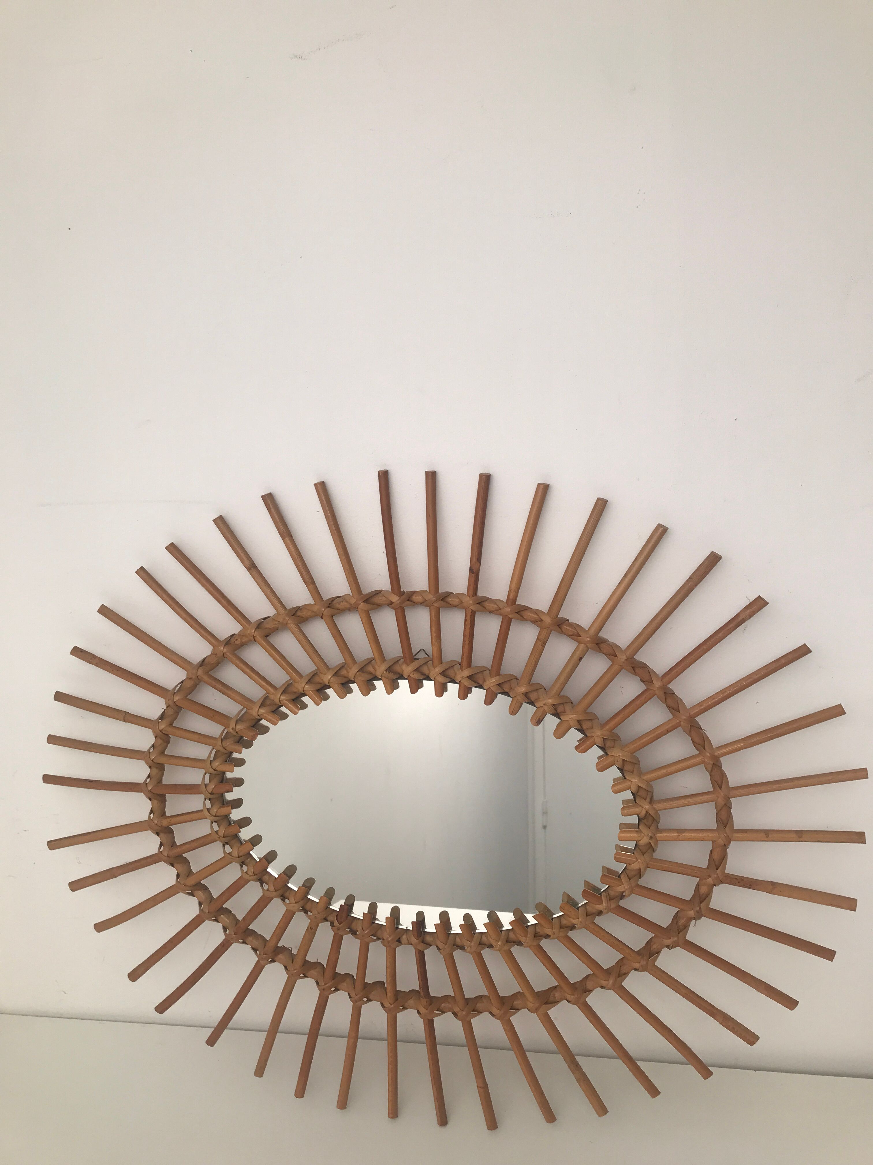 Vintage rattan oval mirror 60/70
