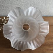 Globe tulip point luminaire