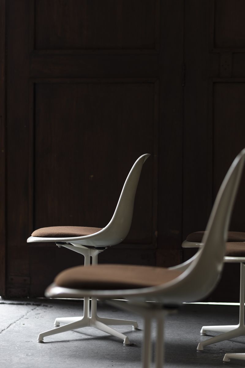 Set of 6 dining chairs 'La Fonda' designed by Charles & Ray Eames for Herman Miller