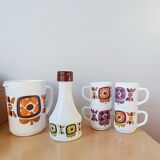 Mobil Arcopal 70s tableware set.