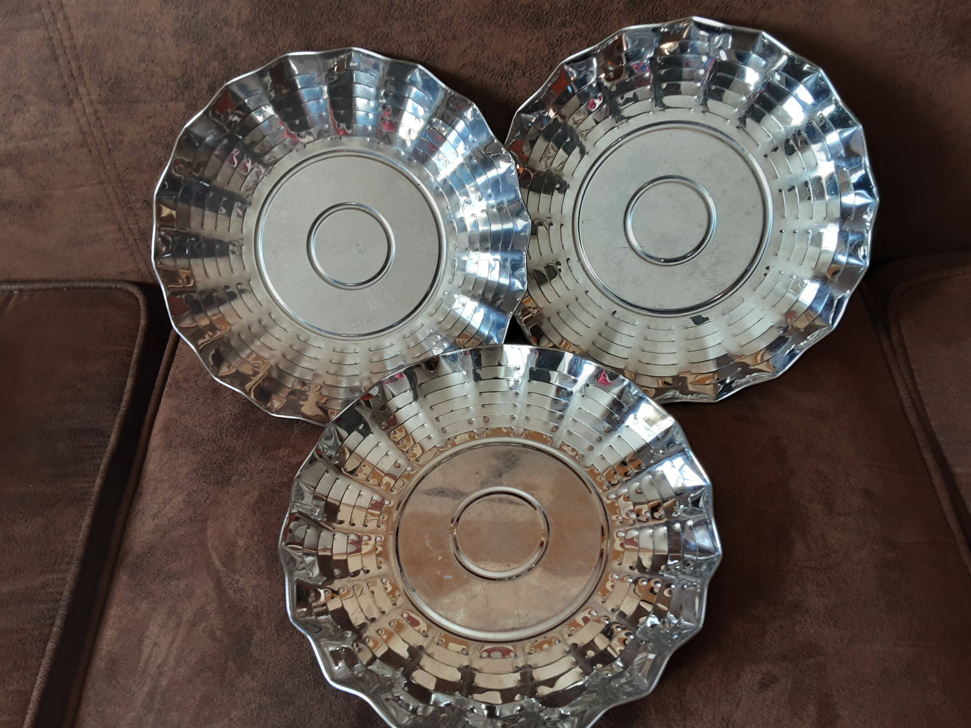 Set of 3 vintage metal cups