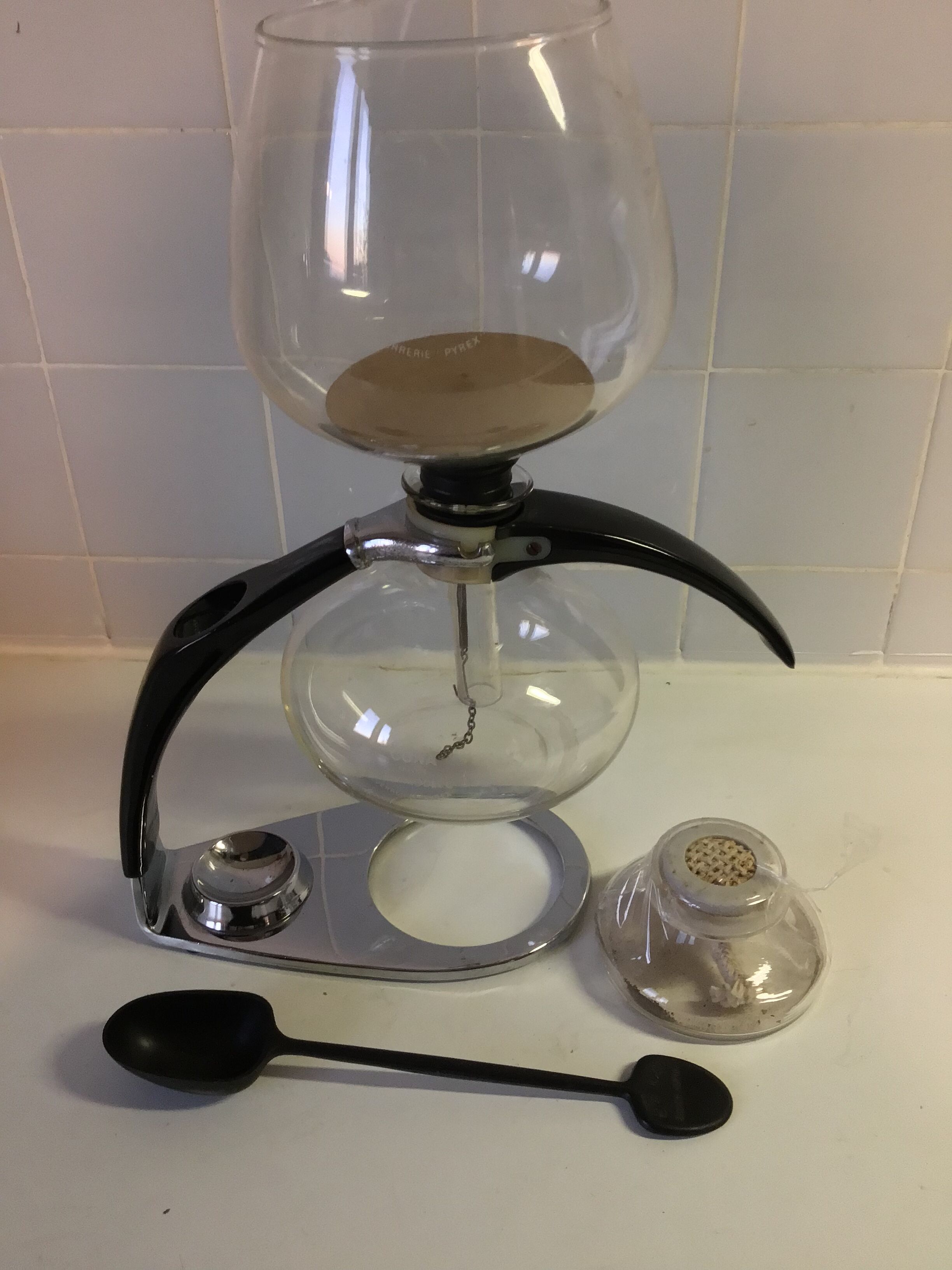 Cona coffee maker with depression model C 8 to 10 cups in perfect condition (chrome glass bakelite)