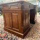 Bureau anglais classique avec incrustations vertes