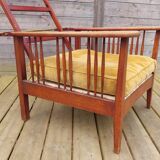 Liner armchair